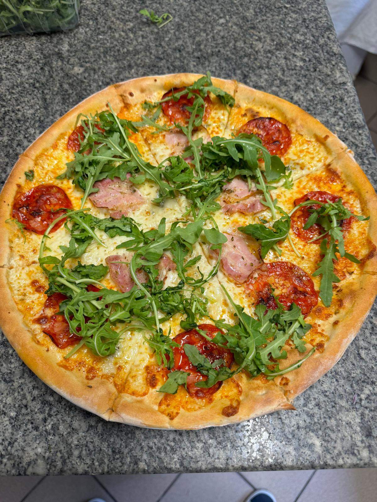 Pizzeria Primavera — gal11